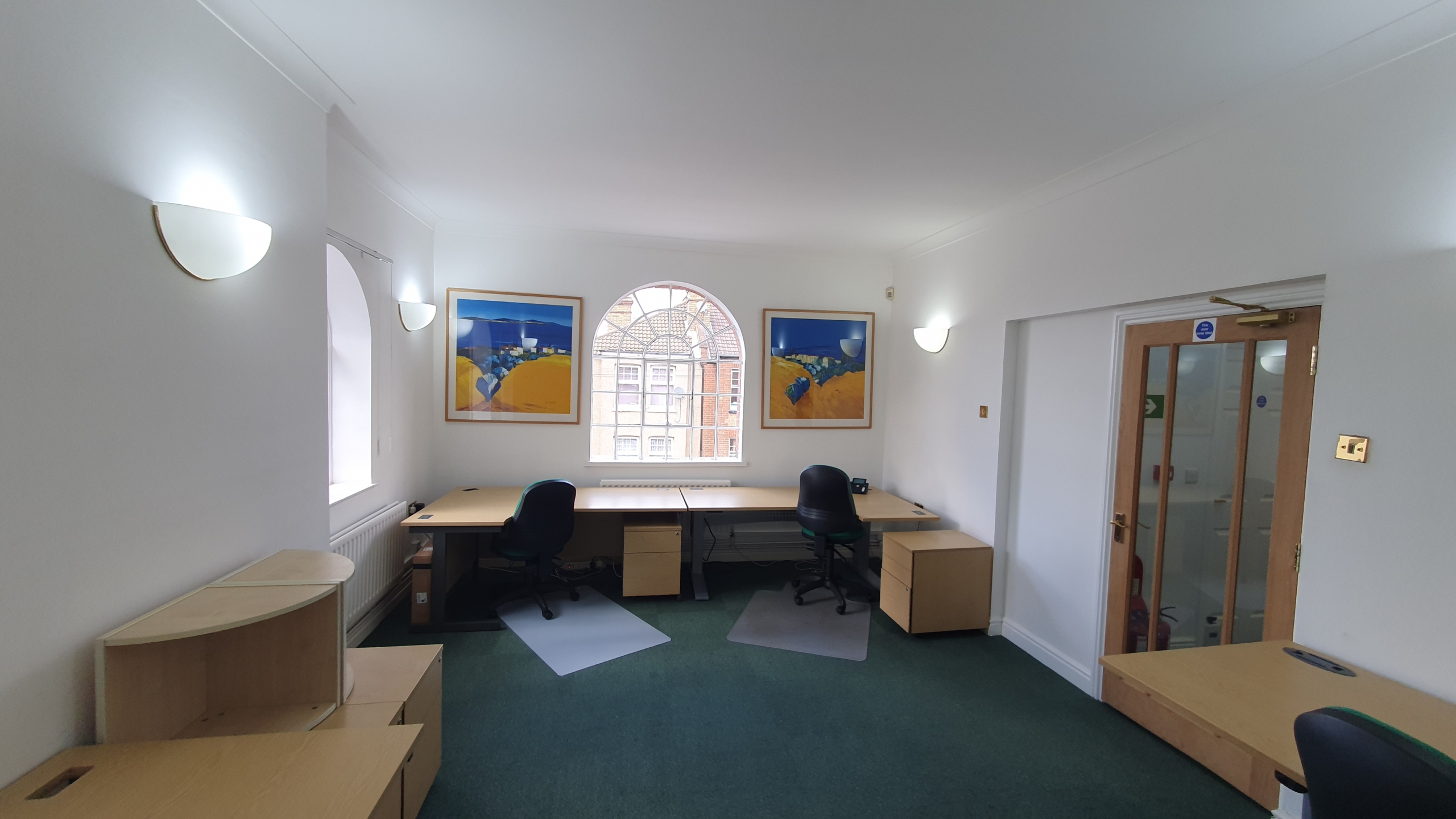 Sevenoaks office for 3 or 4 people